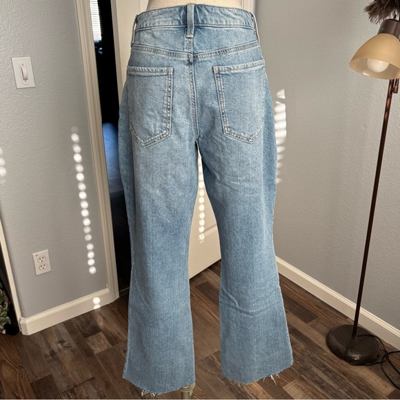 Jeans - Picture 3 of 4